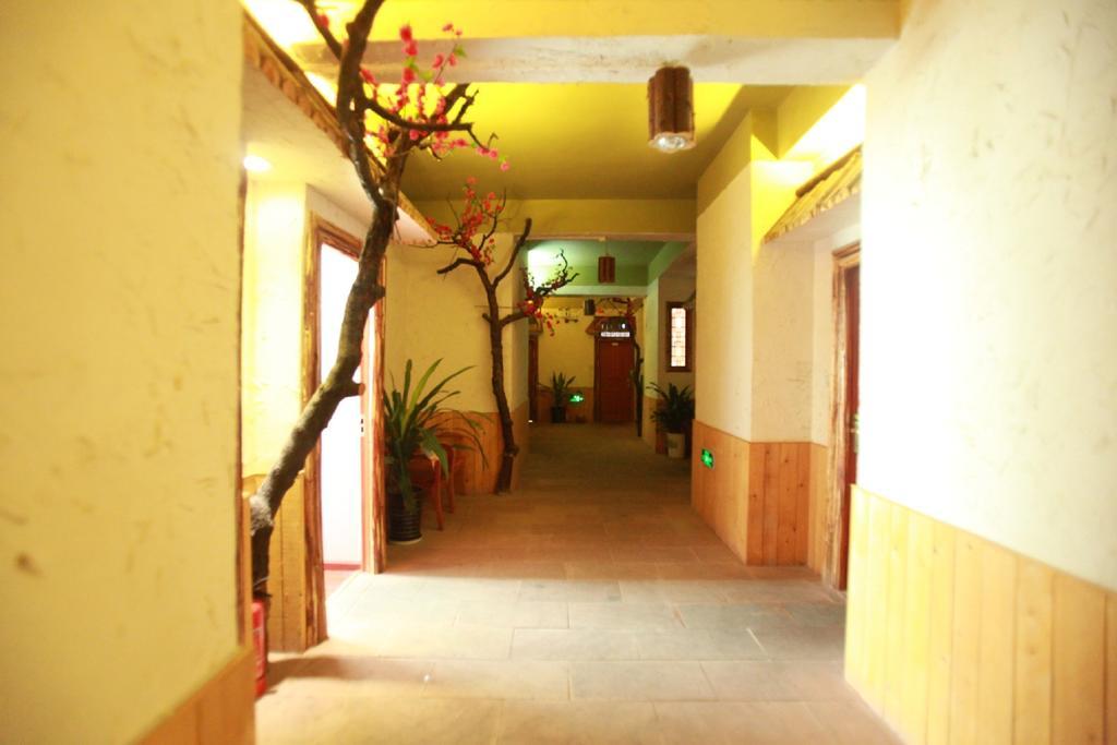 Zhengfu Caotang Decent Inn Чънду Екстериор снимка